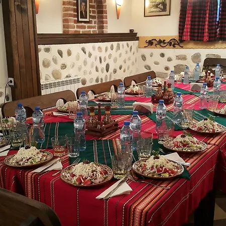 Pensionat Keremidchieva Kushta 3*